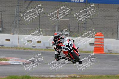 media/Oct-15-2022-Fastrack Riders (Sat) [[9a18b22502]]/Level2/Turn 9 1130am/